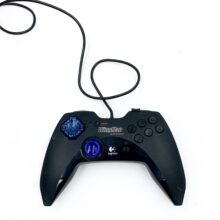 проводной игровой контроллер (геймпад) Logitech WingMan ACTION (часто встречается под названием Dual Action).