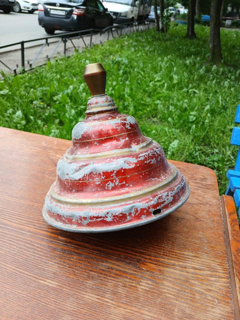 советская юла волчок игрушки ссср аренда реквизита разных эпох
