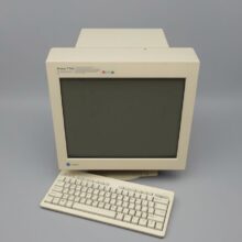офисный ПК рубежа 1990–2000‑х годов.