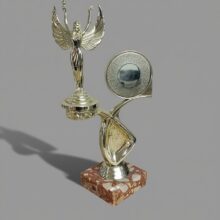 наградная статуэтка‑кубок